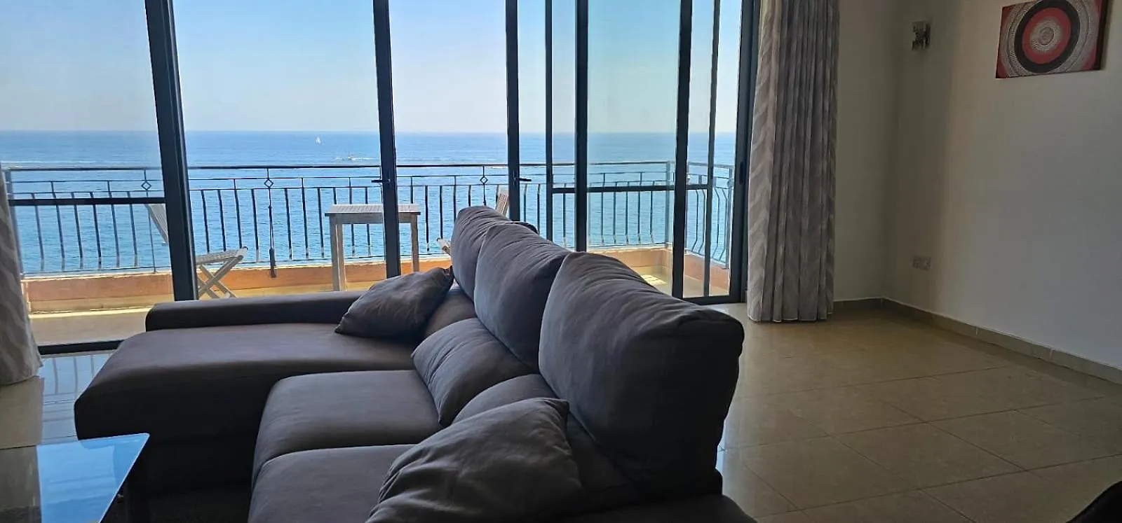Seaview 3 Bedrooms In Balluta Beach Sliema