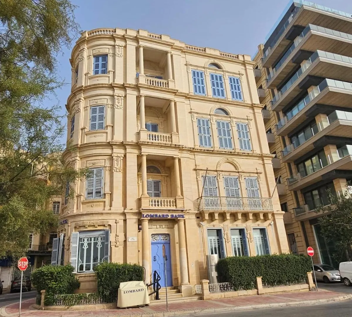 Apartment Seaview 3 Bedrooms In Balluta Beach Sliema