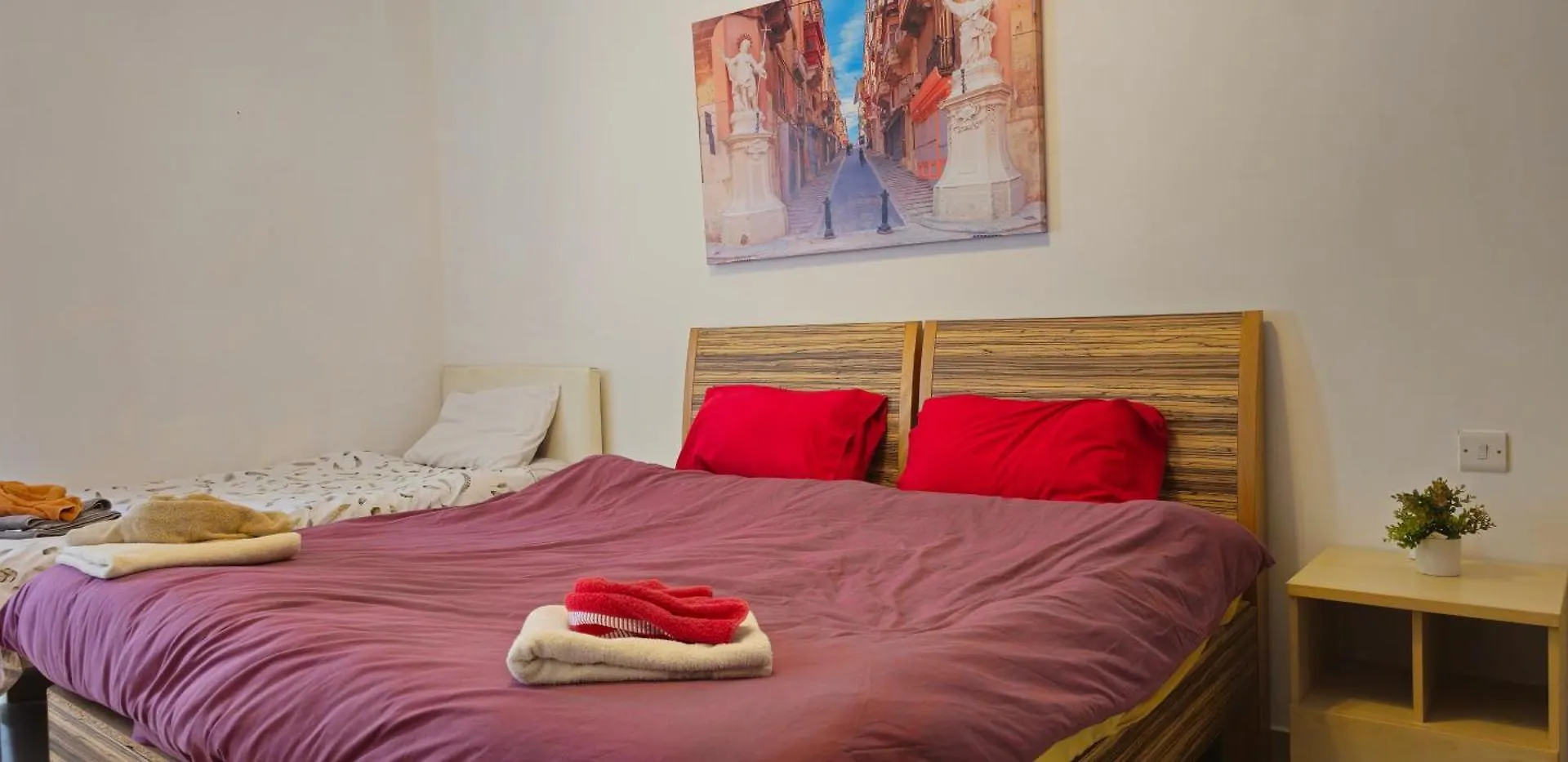 Apartment Seaview 3 Bedrooms In Balluta Beach Sliema