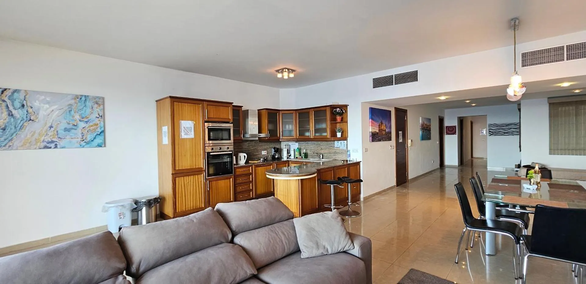 Seaview 3 Bedrooms In Balluta Beach Sliema Apartment