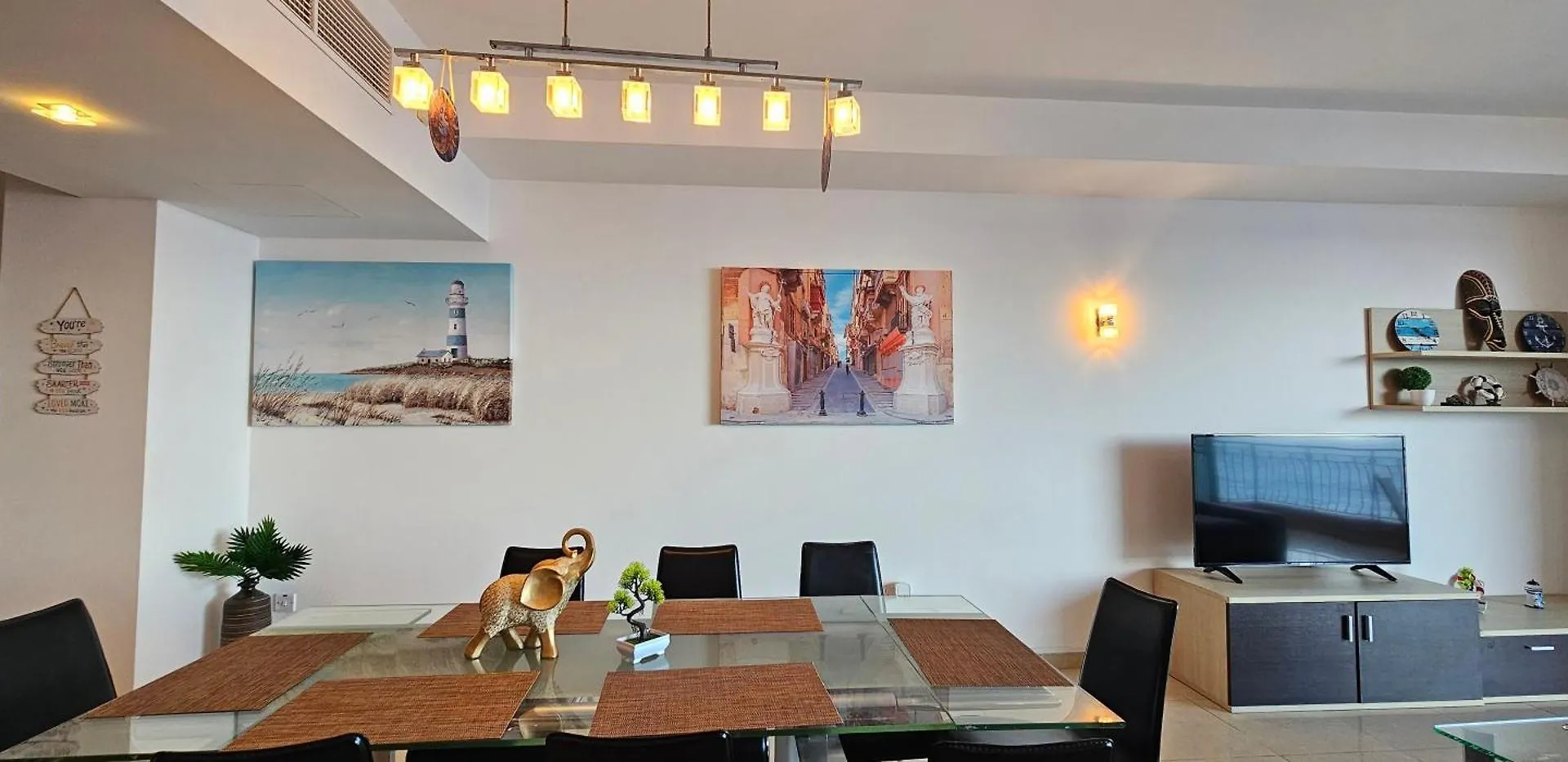Seaview 3 Bedrooms In Balluta Beach Sliema