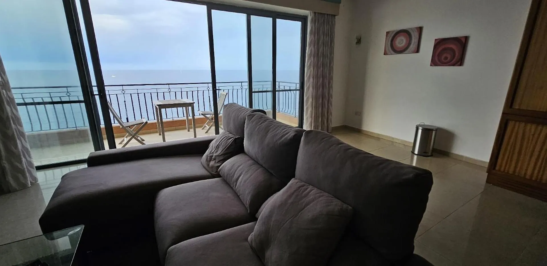 Seaview 3 Bedrooms In Balluta Beach Sliema Malta
