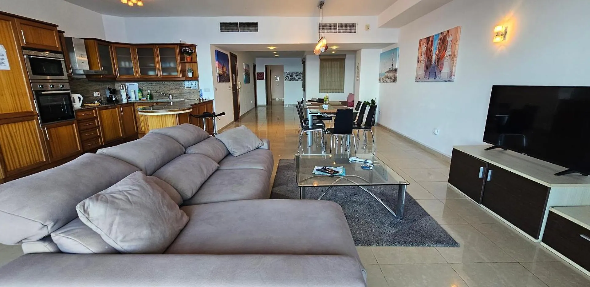 Seaview 3 Bedrooms In Balluta Beach Sliema Malta